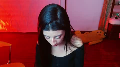 Snapshot of _the_dark_side_of_the_moon_ chatting on March 30, 11:06 pm _the_dark_side_of_the_moon_ online show from March 30, 11:06 pm