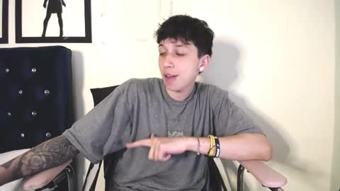 Thomas online show from October 21, 1:50 am