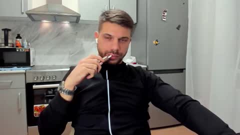 Snapshot of _tonywolf chatting on February 12, 9:32 pm Tony Wolf online show from February 12, 9:32 pm