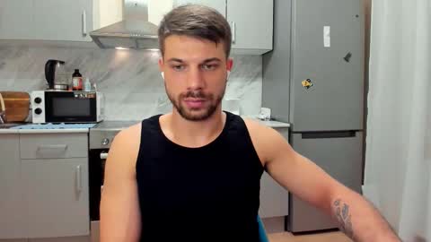 Snapshot of _tonywolf chatting on February 20, 7:58 pm Tony Wolf online show from February 20, 7:58 pm