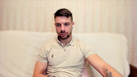 Snapshot of _tonywolf chatting on March 6, 9:33 pm Tony Wolf online show from March 6, 9:33 pm