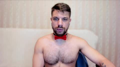 Snapshot of _tonywolf chatting on April 18, 11:16 pm Tony Wolf online show from April 18, 11:16 pm