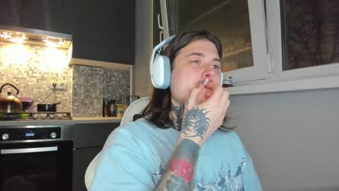 _torfin_ online show from January 4, 5:26 pm