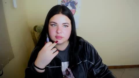 Trisha online show from October 13, 12:05 pm