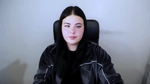 Trisha online show from October 23, 11:53 am