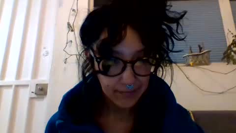 _tutti_frutti_ online show from December 19, 6:01 am