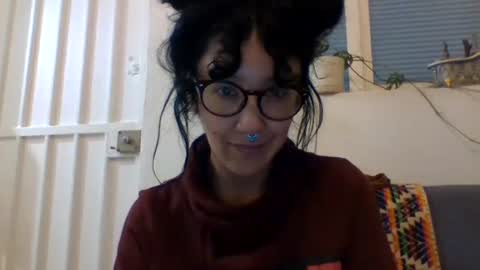 _tutti_frutti_ online show from December 29, 8:00 am