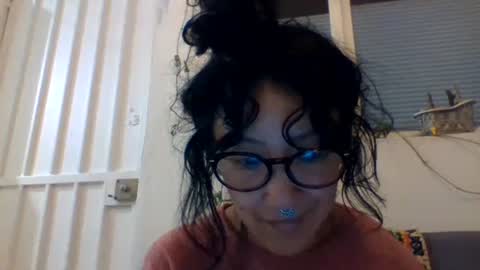 _tutti_frutti_ online show from December 31, 8:59 am
