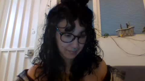 _tutti_frutti_ online show from January 3, 6:33 am