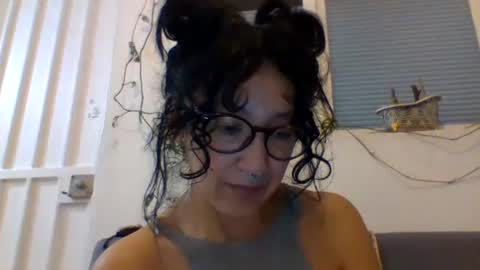 _tutti_frutti_ online show from January 17, 4:39 am