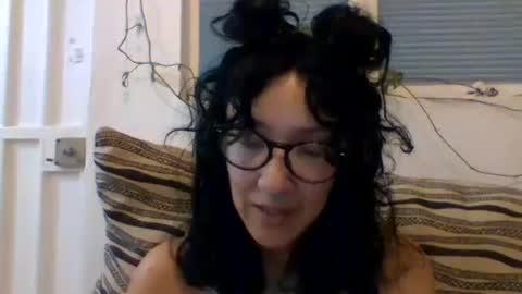 _tutti_frutti_ online show from February 2, 4:48 am
