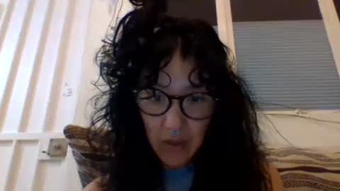 _tutti_frutti_ online show from March 1, 4:15 am
