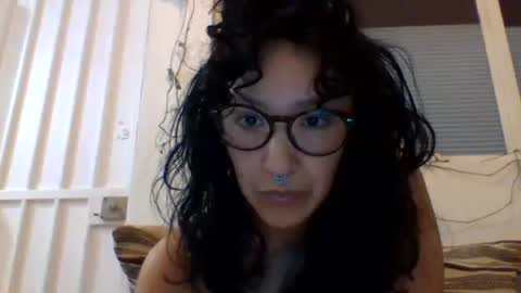_tutti_frutti_ online show from March 3, 2:15 am