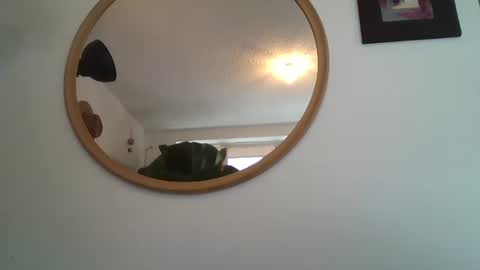 _tutti_frutti_ online show from March 13, 9:54 pm