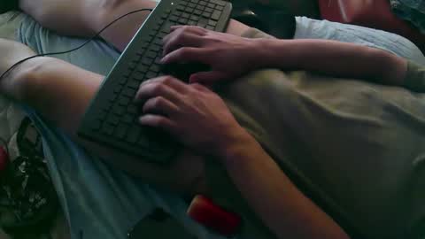 _tyler_3 online show from September 27, 6:35 pm