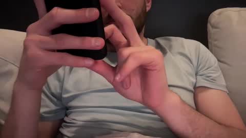 Snapshot of _ur_happy_meal chatting on March 2, 3:13 am DJ online show from March 2, 3:13 am