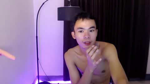 jessie online show from December 14, 11:59 am