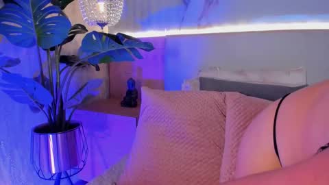 Valery online show from November 25, 3:39 am