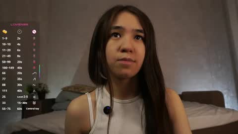 Snapshot of _vi_vi_ chatting on April 18, 7:58 pm Viola online show from April 18, 7:58 pm