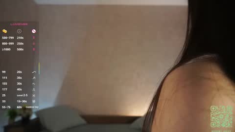 Snapshot of _vi_vi_ chatting on May 18, 5:19 pm Viola online show from May 18, 5:19 pm