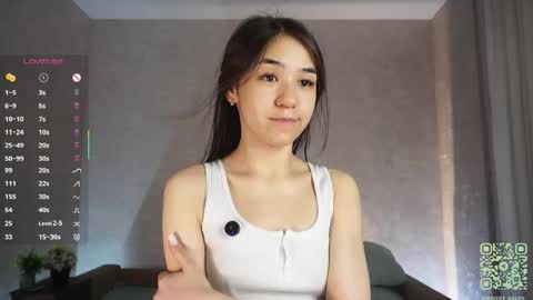 Snapshot of _vi_vi_ chatting on May 23, 5:06 pm Viola online show from May 23, 5:06 pm