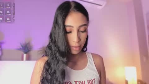 Snapshot of _victoria_lee chatting on June 28, 12:11 pm Victoria online show from June 28, 12:11 pm