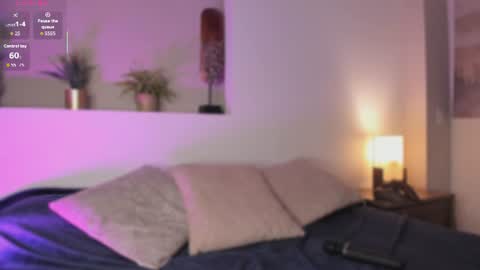 Snapshot of _victoria_lee chatting on July 22, 12:19 pm Victoria online show from July 22, 12:19 pm