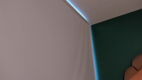 Snapshot of _vix555_ chatting on December 26, 3:31 pm Vix online show from December 26, 3:31 pm