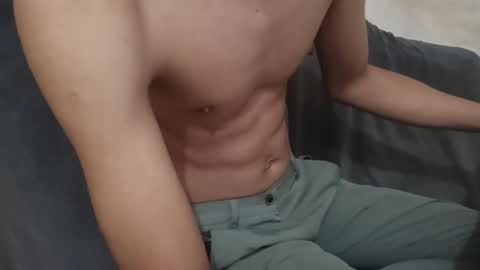 _vov_ online show from October 21, 12:50 pm