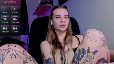 Snapshot of _wednesday_addams_ chatting on February 13, 5:58 am Vera online show from February 13, 5:58 am