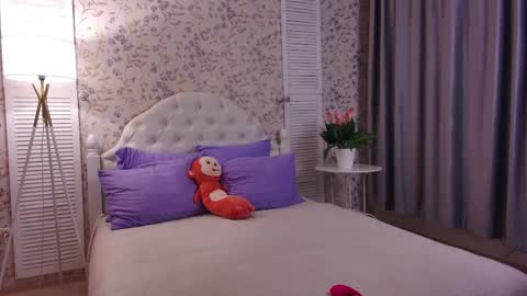 Snapshot of _wendydarling_ chatting on October 11, 1:38 am Wendy online show from October 11, 1:38 am