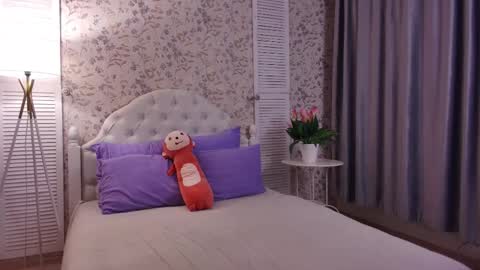 Snapshot of _wendydarling_ chatting on October 16, 12:55 am Wendy online show from October 16, 12:55 am