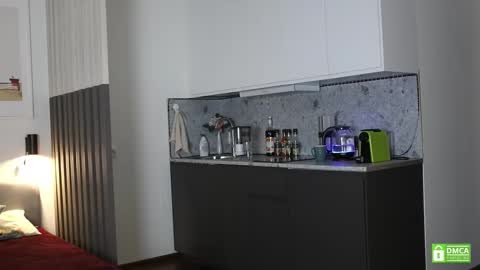 Snapshot of _whoareu_ chatting on October 19, 1:12 pm Kristina online show from October 19, 1:12 pm