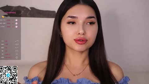 Anna online show from February 22, 6:19 pm