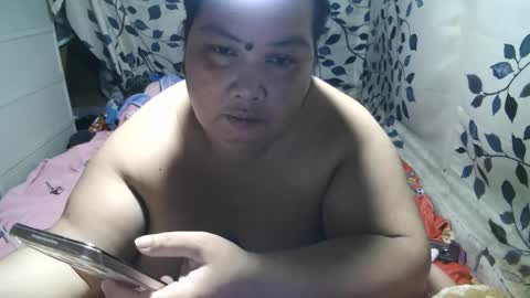 Snapshot of _xxbigboooty chatting on December 10, 9:44 am _xxbigboooty online show from December 10, 9:44 am