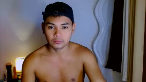 _xxcocksucker online show from August 2, 8:40 pm