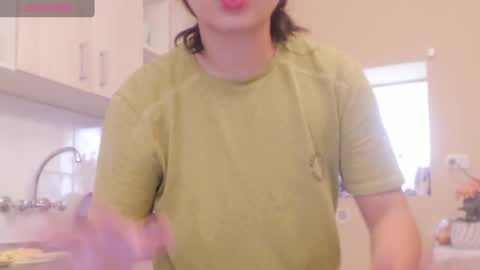 Macca and Ana online show from December 31, 7:29 pm