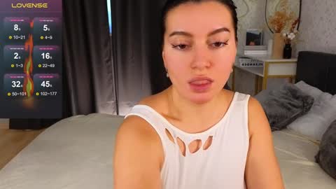 Jasmine online show from December 21, 8:18 am