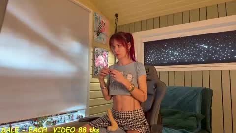 Snapshot of _yoursecretcrush_ chatting on April 9, 6:41 am YourSecretCrush online show from April 9, 6:41 am