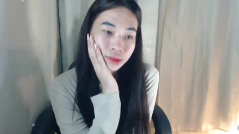 Snapshot of _yoursexwife_ chatting on February 5, 5:09 pm sheng online show from February 5, 5:09 pm