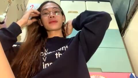 Snapshot of _yoursexwife_ chatting on June 17, 3:35 pm sheng online show from June 17, 3:35 pm