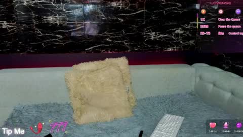 Snapshot of _yoursubmissive_ chatting on May 11, 2:45 pm Sasha online show from May 11, 2:45 pm