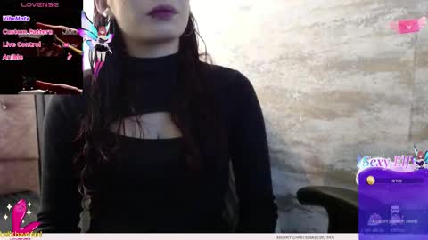 Yuyi online show from December 20, 11:50 am