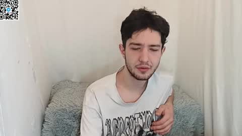 Snapshot of _zanex chatting on April 3, 7:12 pm Oleg online show from April 3, 7:12 pm