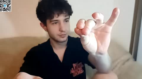 Snapshot of _zanex chatting on April 17, 7:17 pm Oleg online show from April 17, 7:17 pm