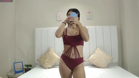 _zoe_69 online show from September 15, 1:22 pm