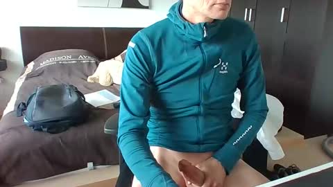 a3onlie online show from February 16, 1:07 pm