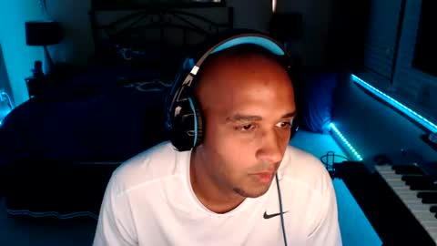 a4orce online show from June 20, 5:43 am
