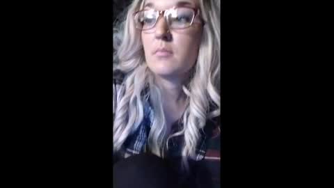 Snapshot of a6909 chatting on December 20, 1:58 am Bree Anna online show from December 20, 1:58 am