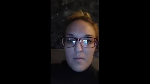 Snapshot of a6909 chatting on January 23, 8:25 am Bree Anna online show from January 23, 8:25 am